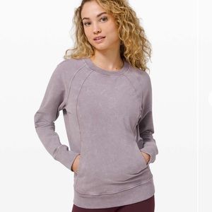 lululemon Scuba Crew sz 2